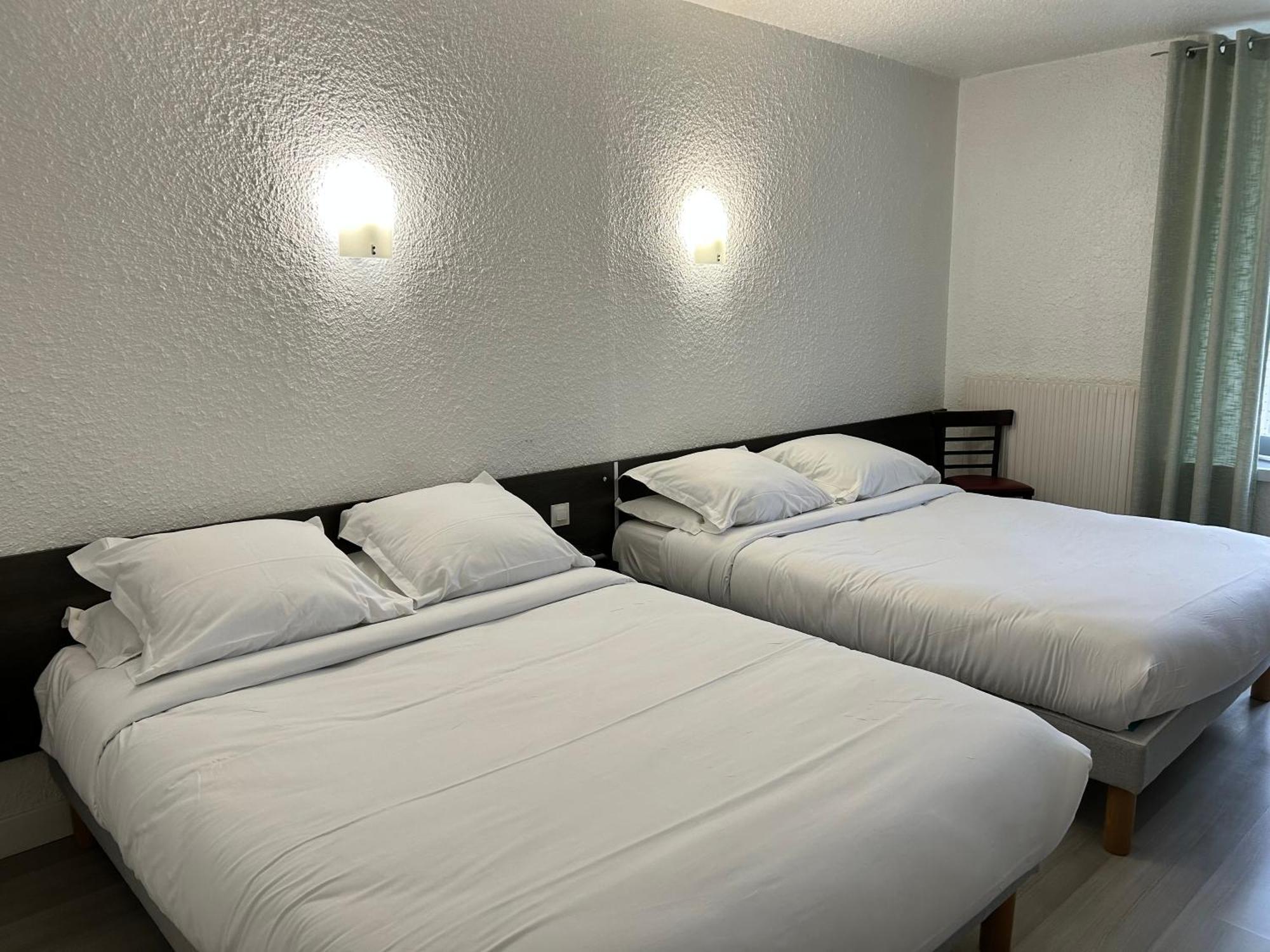 Cit'Hotel Du Tigre Verdun-sur-Meuse Exteriör bild