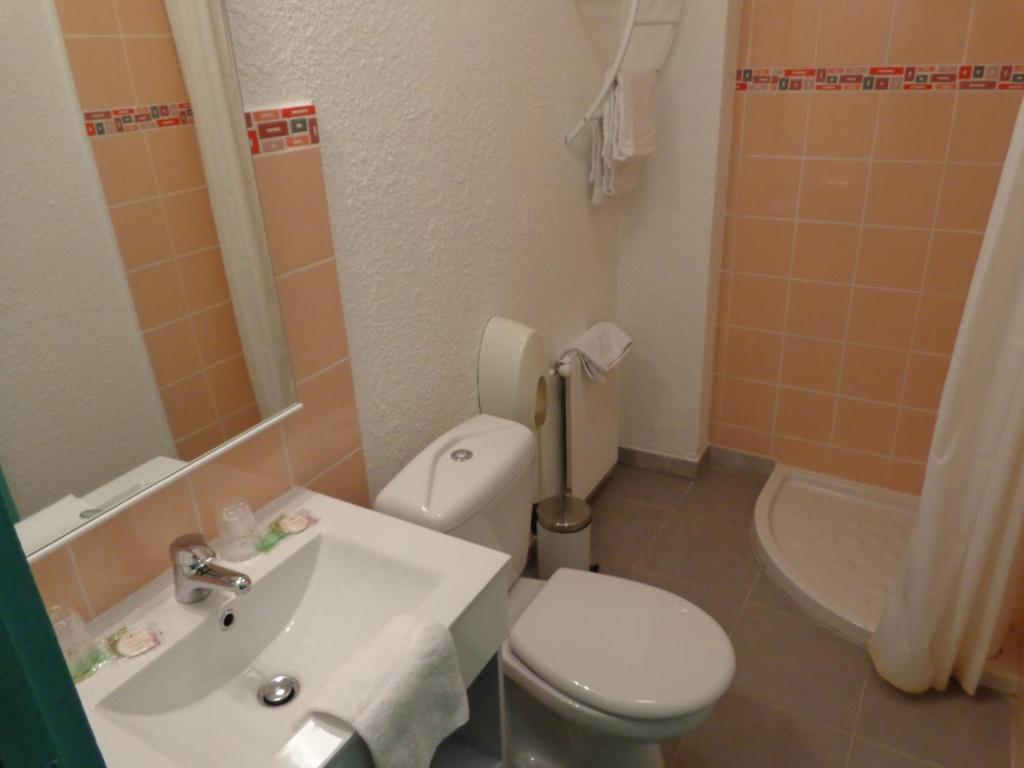 Cit'Hotel Du Tigre Verdun-sur-Meuse Exteriör bild